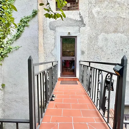 Palazzo Giallo, Nel Centro Storico Nel Cuore Del Pollino * 모라노 칼라브로